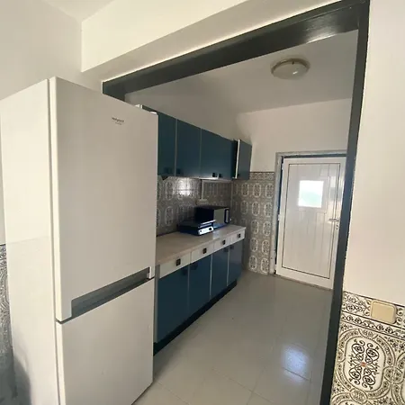 Challet Azenhas בית הארחה